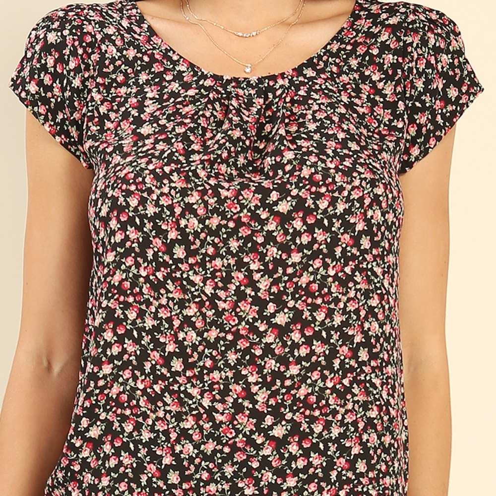 Cap-Sleeved Floral Print Top